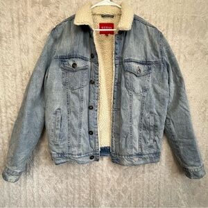 Guess Fleece Lined Denim Trucker Jacket Sz M Jeans Boho Light Wash Unisex